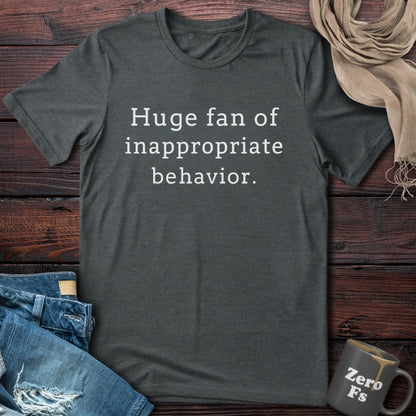 Huge Fan | T-Shirt