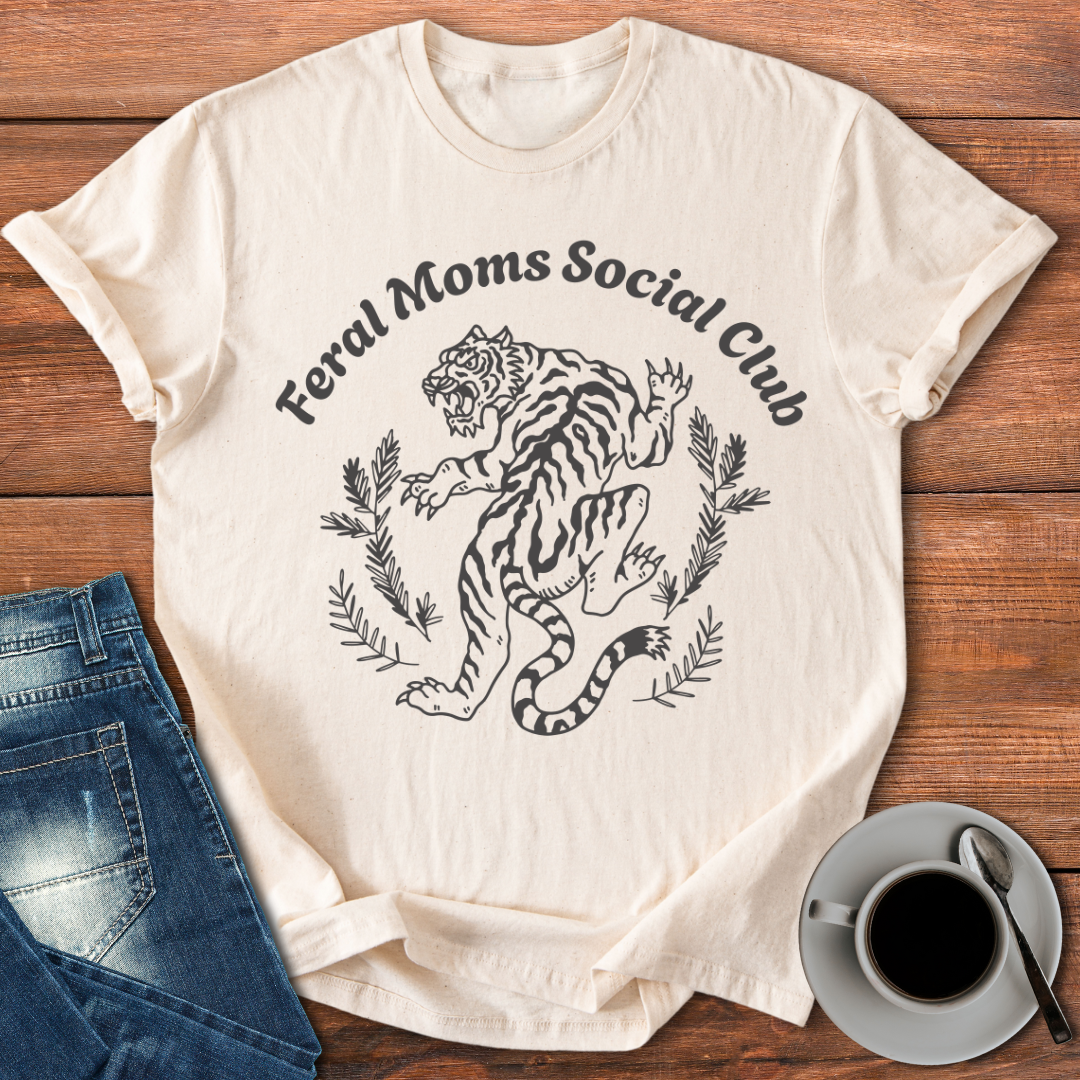 Feral Moms Social Club | T-shirt