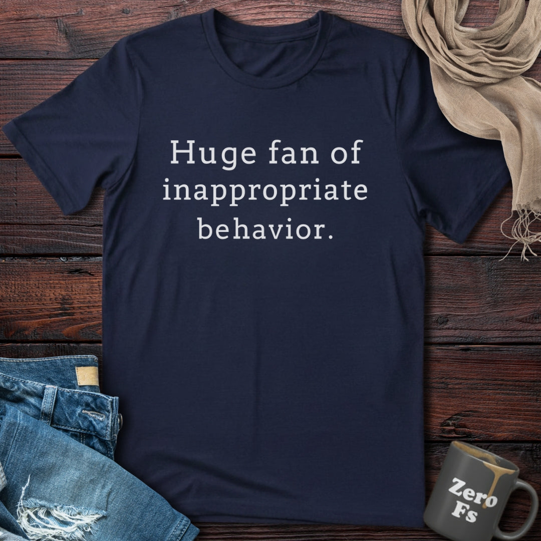 Huge Fan | T-Shirt